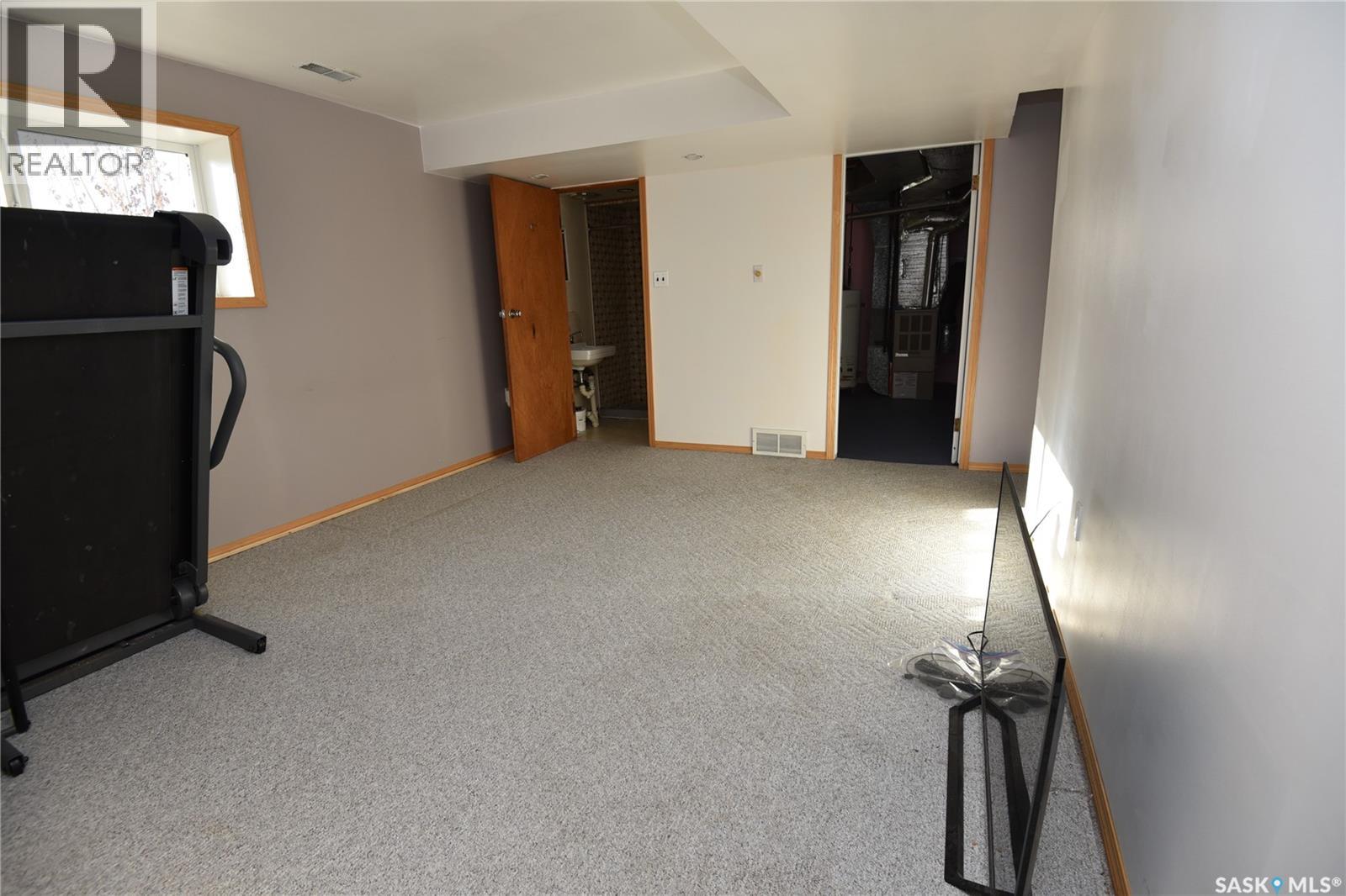 1211 1st Street E, Nipawin, Saskatchewan  S0E 1E0 - Photo 16 - SK021820