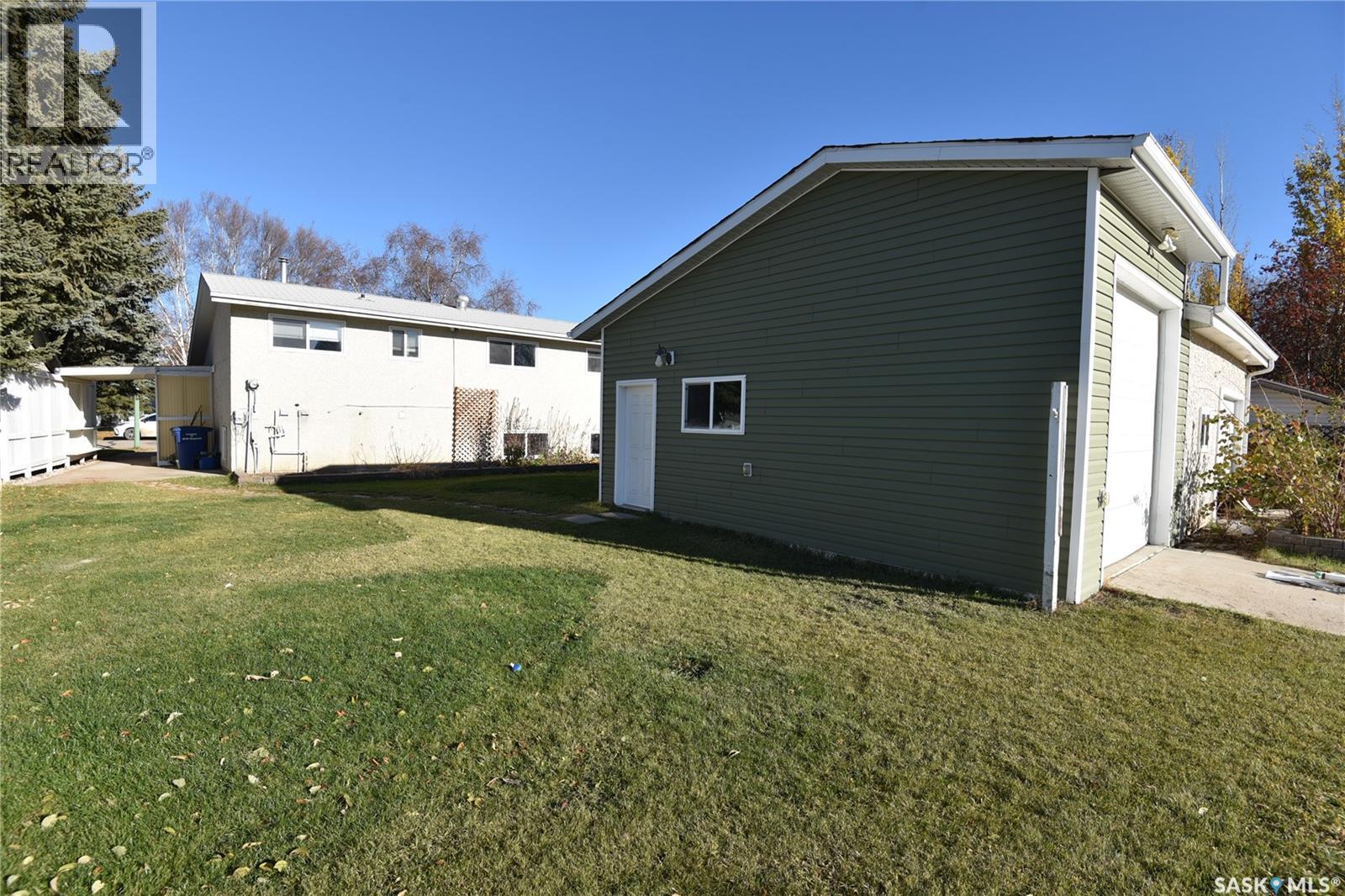 1211 1st Street E, Nipawin, Saskatchewan  S0E 1E0 - Photo 22 - SK021820