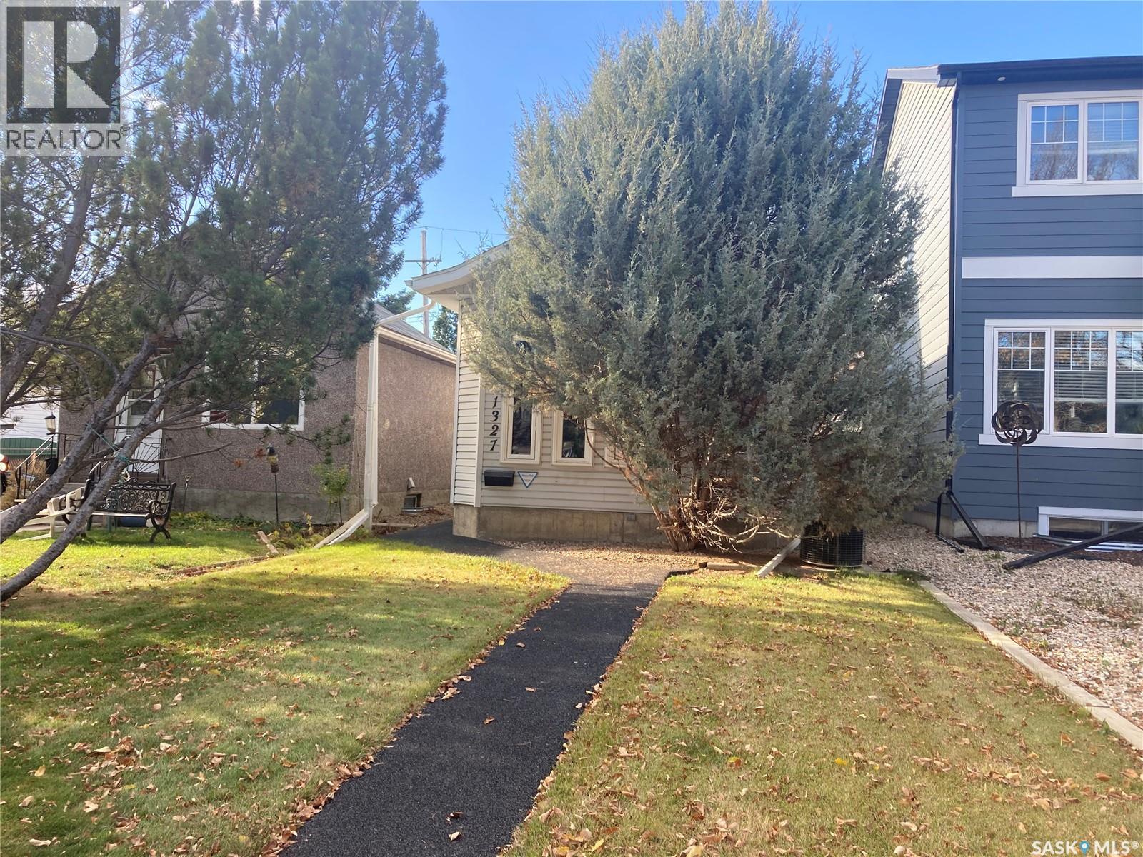 1327 2nd Avenue N, Saskatoon, Saskatchewan  S7K 1Y7 - Photo 11 - SK021818