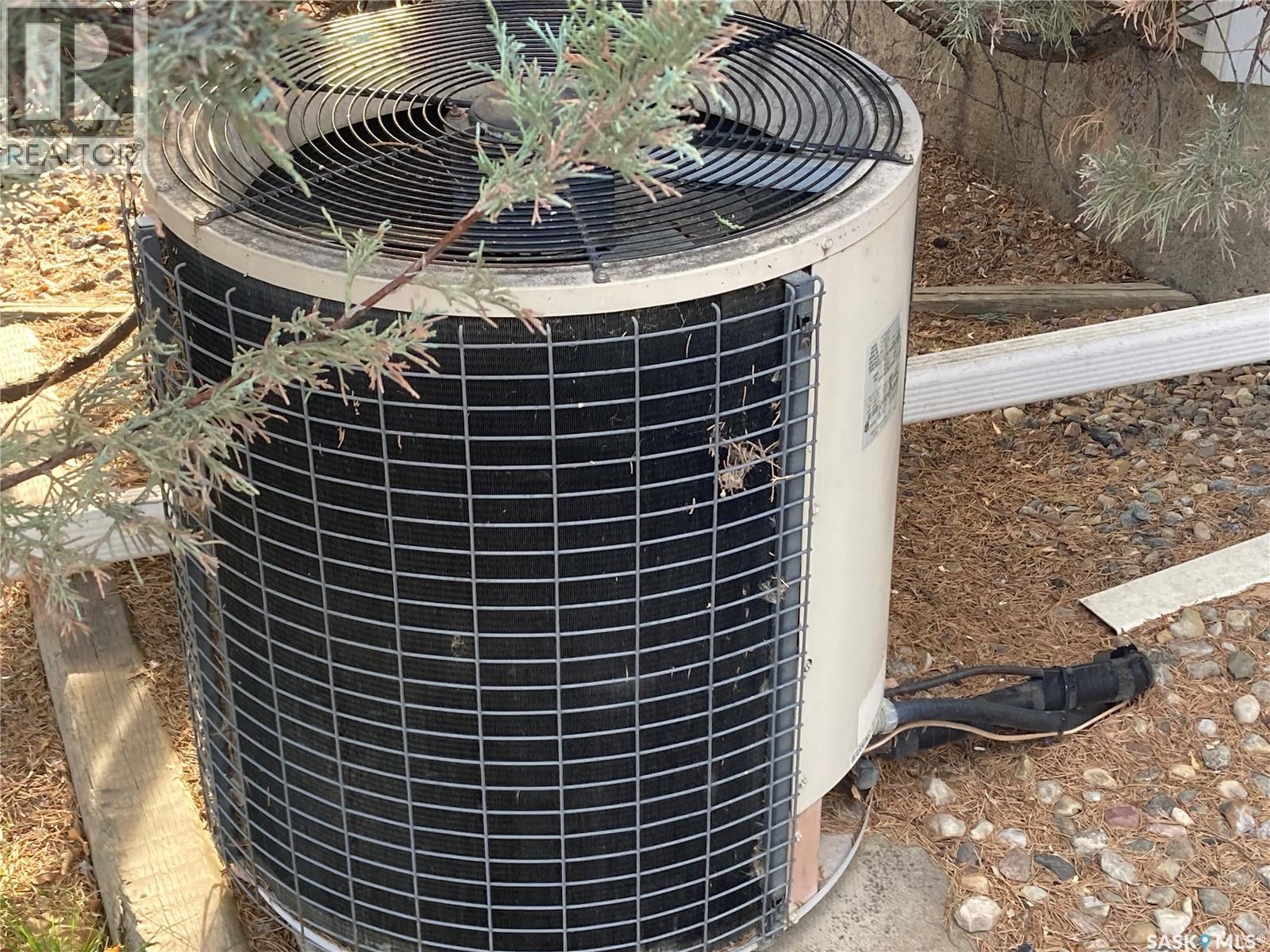 1327 2nd Avenue N, Saskatoon, Saskatchewan  S7K 1Y7 - Photo 12 - SK021818