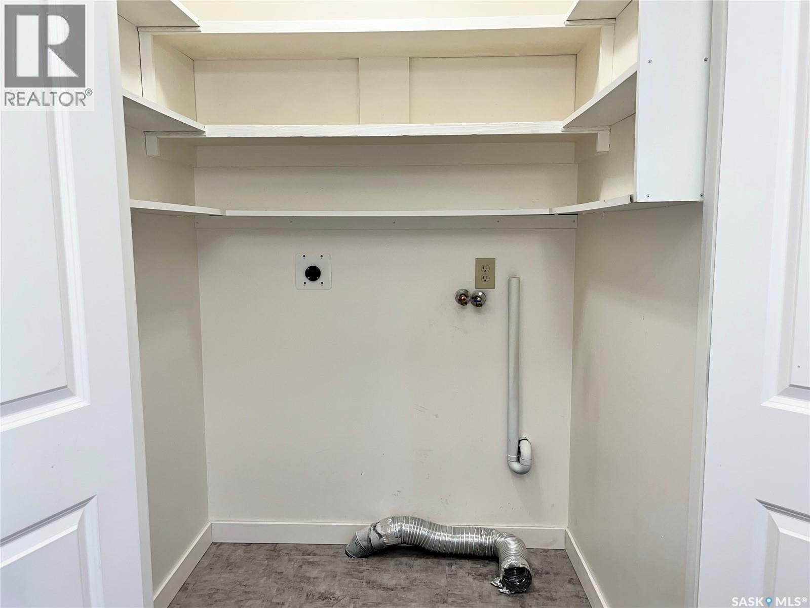 802 / 804 Mccormack Road, Saskatoon, Saskatchewan  S7M 5K1 - Photo 10 - SK021810