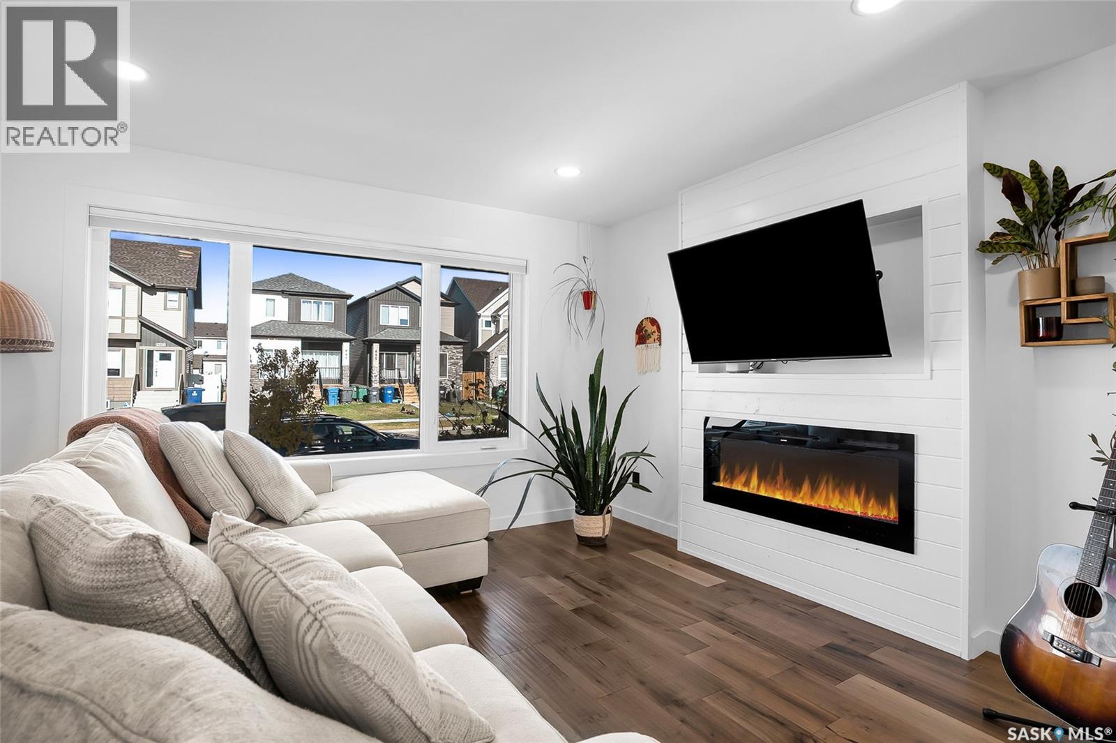 668 Feheregyhazi Boulevard, Saskatoon, Saskatchewan  S7W 1C4 - Photo 5 - SK021785