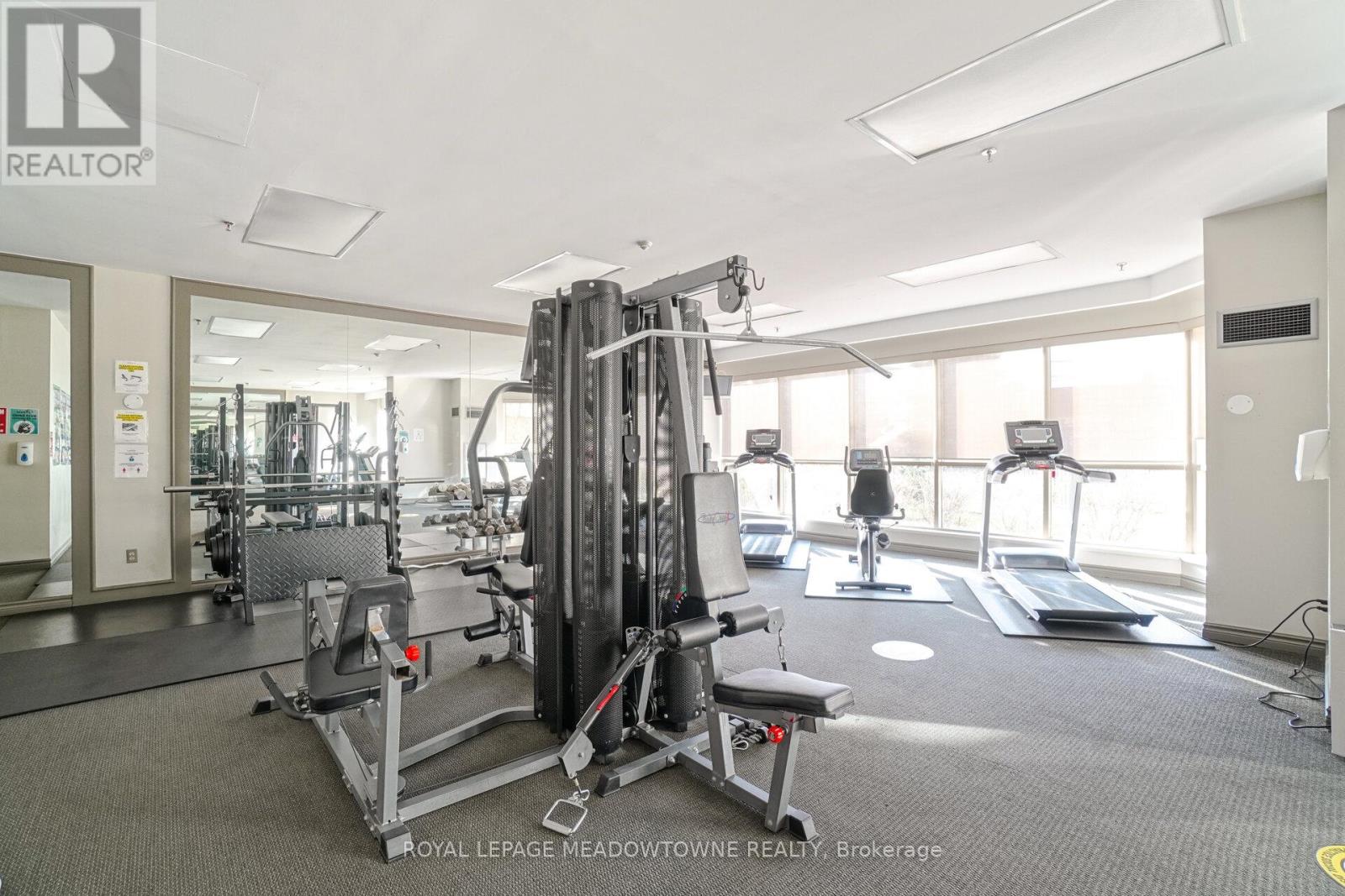 75 - 75 King Street E, Mississauga, Ontario  L5A 4G5 - Photo 33 - W12485575