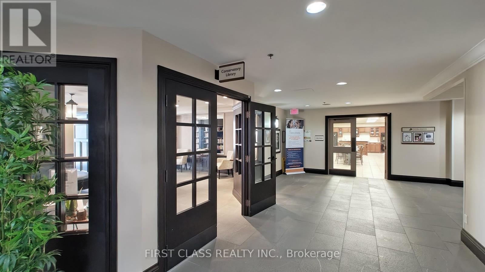 1201 - 810 Scollard Court, Mississauga, Ontario  L5V 0A4 - Photo 21 - W12485577