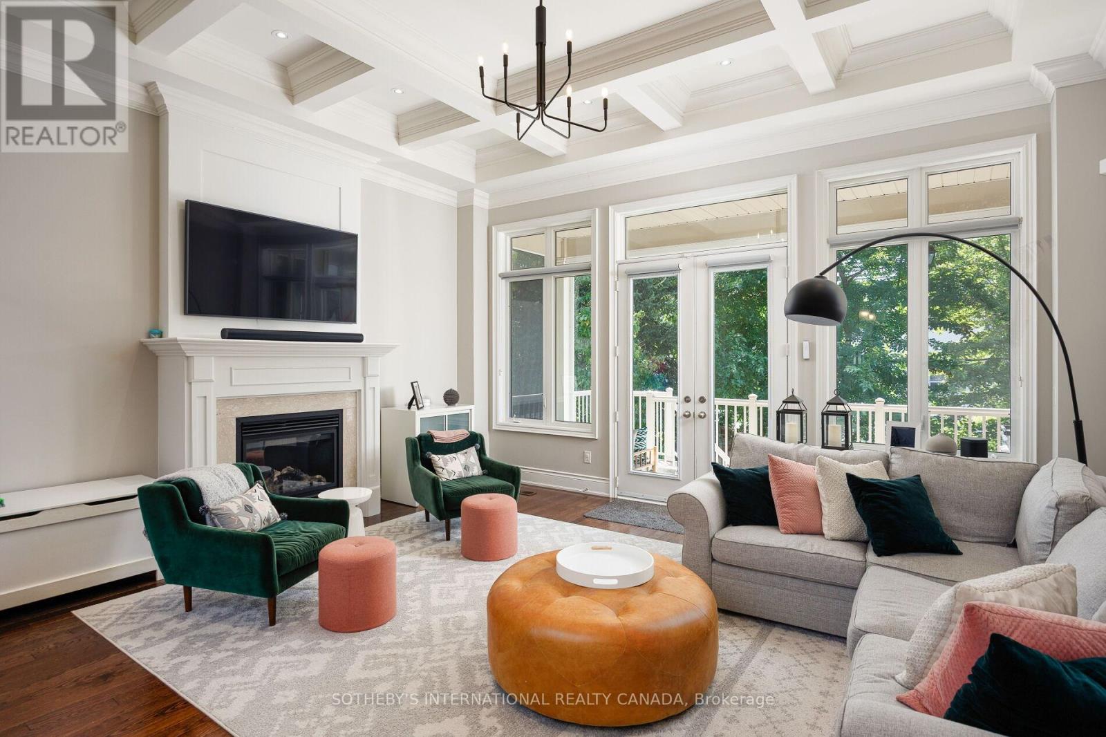 44 Forty First Street, Toronto, Ontario  M8W 3N6 - Photo 16 - W12485585