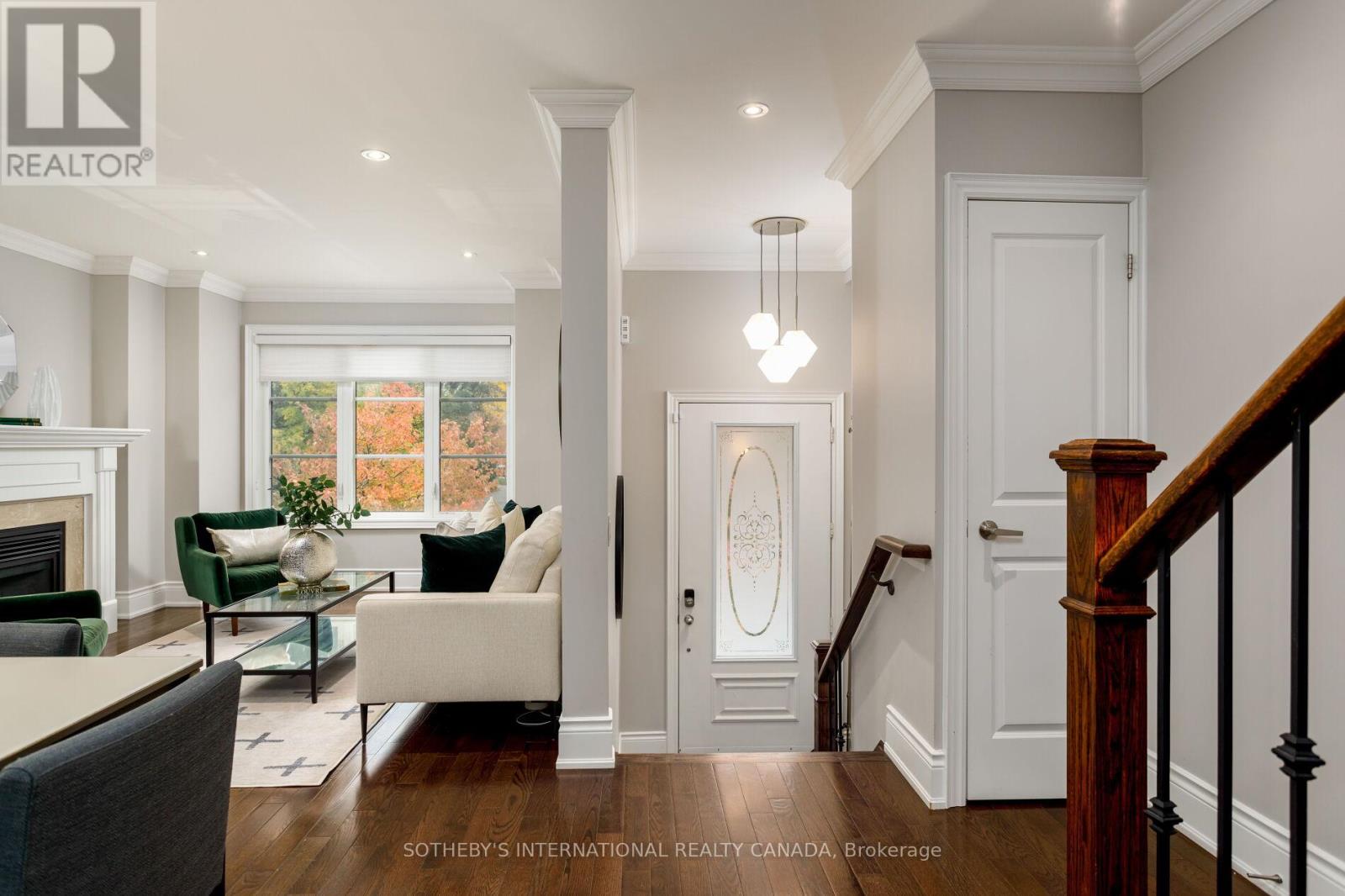 44 Forty First Street, Toronto, Ontario  M8W 3N6 - Photo 2 - W12485585