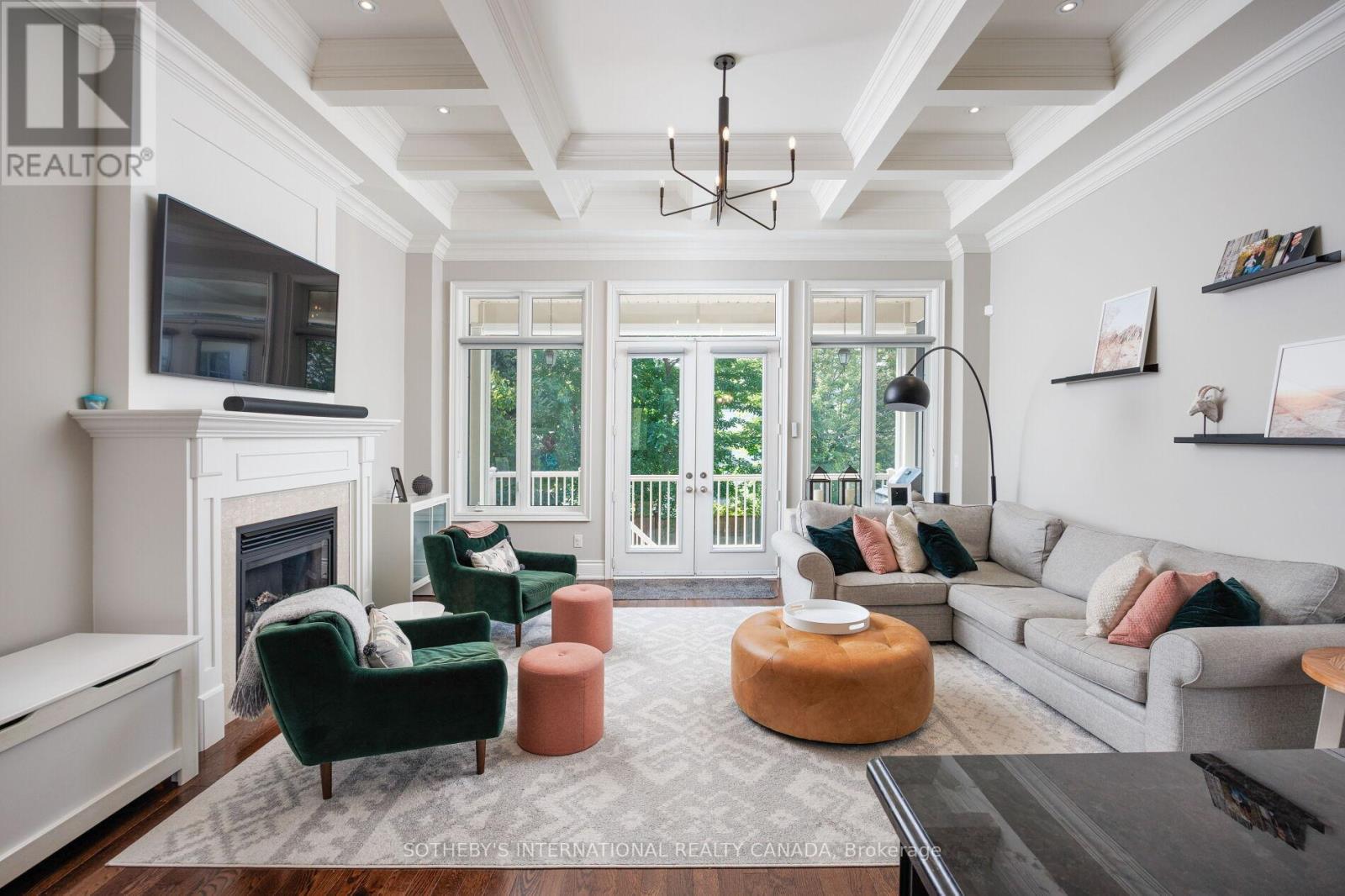 44 Forty First Street, Toronto, Ontario  M8W 3N6 - Photo 20 - W12485585