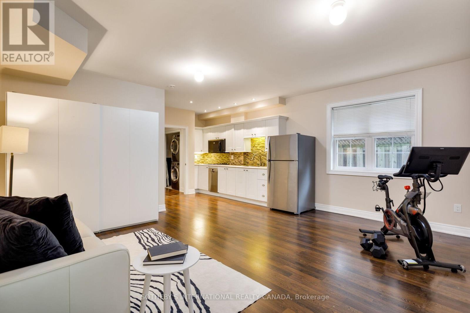 44 Forty First Street, Toronto, Ontario  M8W 3N6 - Photo 40 - W12485585