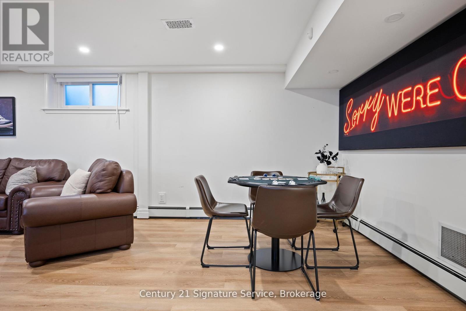 1602 Carletta Drive, Mississauga, Ontario  L4X 1E5 - Photo 25 - W12485590