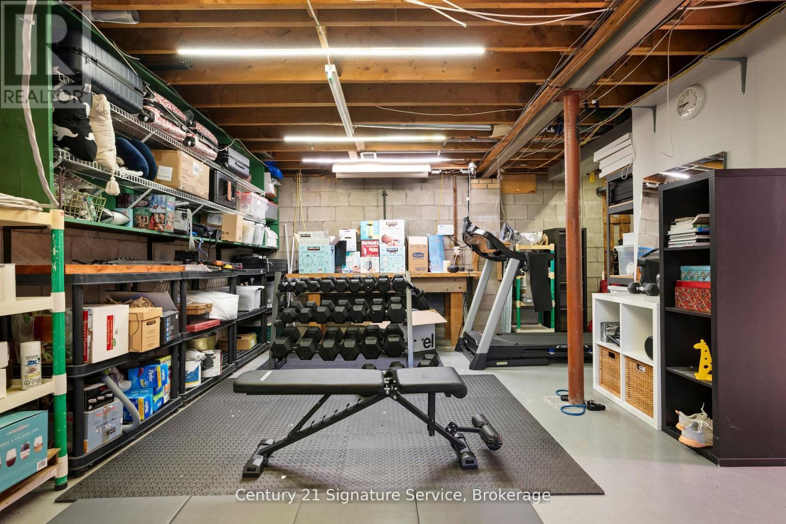 1602 Carletta Drive, Mississauga, Ontario  L4X 1E5 - Photo 32 - W12485590