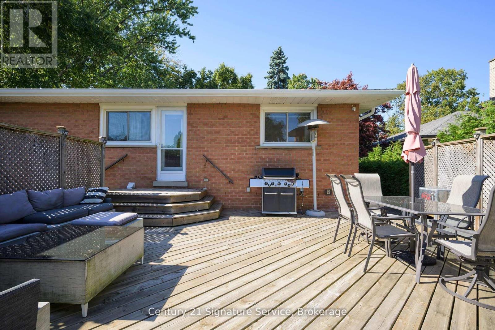 1602 Carletta Drive, Mississauga, Ontario  L4X 1E5 - Photo 34 - W12485590