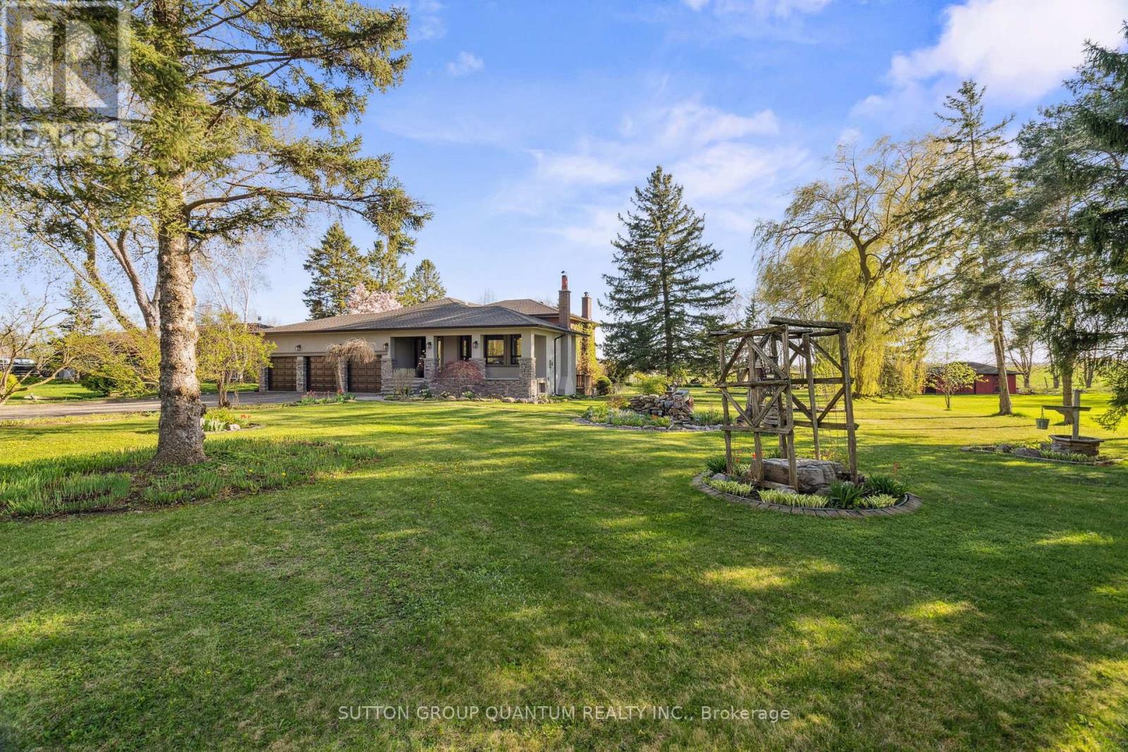 14432 Innis Lake Road, Caledon, Ontario  L7C 2Y7 - Photo 4 - W12485594