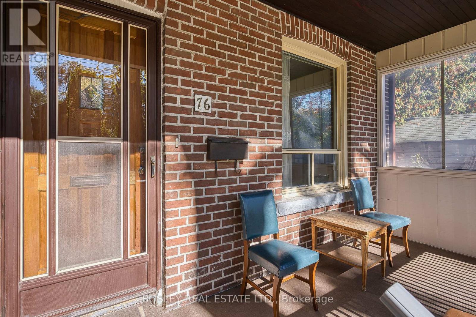 76 Pearson Avenue, Toronto, Ontario  M6R 1G5 - Photo 4 - W12485601