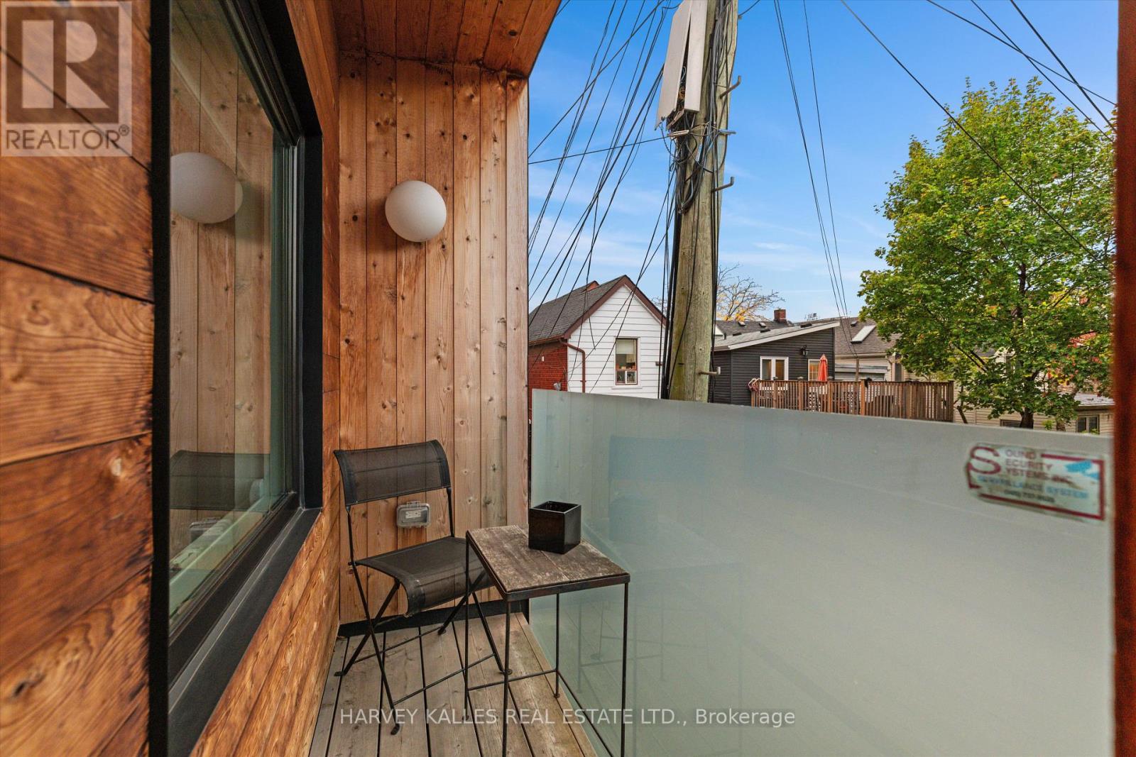 D - 786 Ossington Avenue, Toronto, Ontario  M6G 3V1 - Photo 13 - W12485619