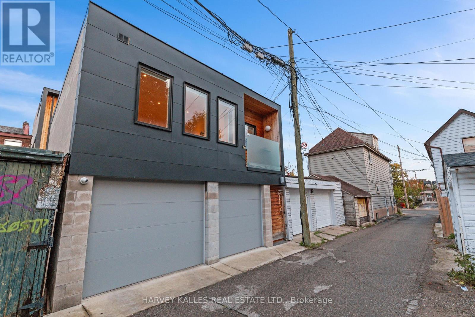 D - 786 Ossington Avenue, Toronto, Ontario  M6G 3V1 - Photo 23 - W12485619