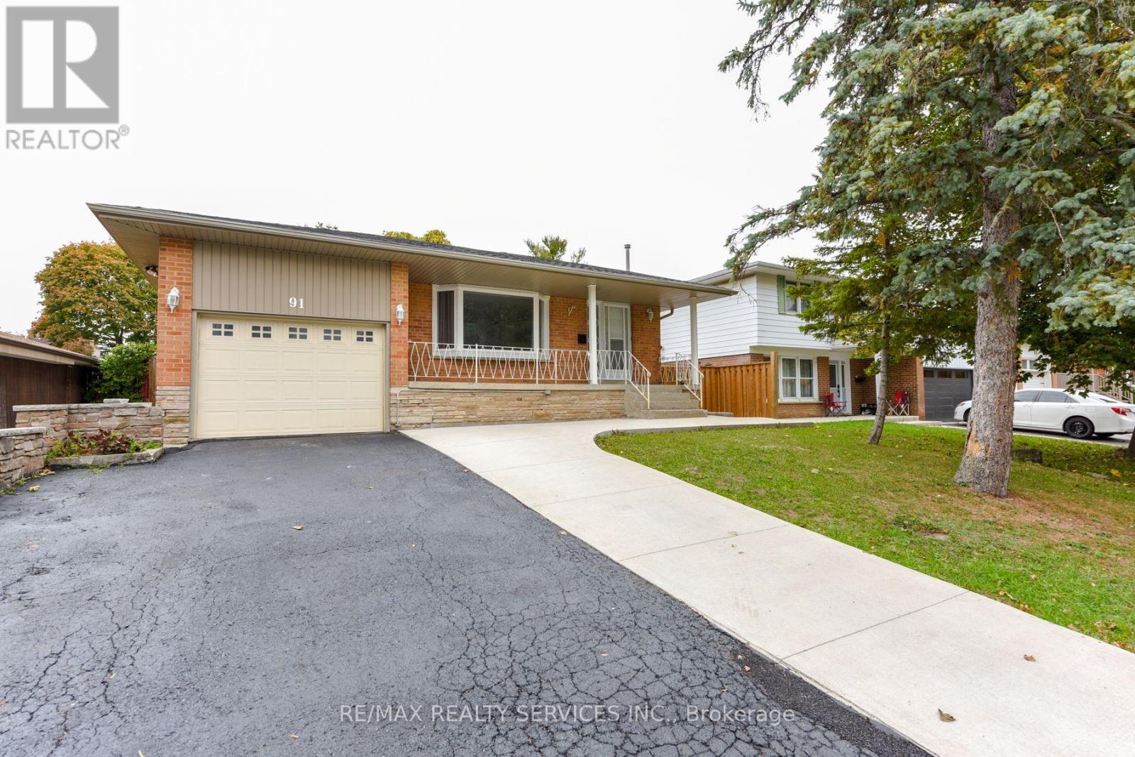 91 AMBLESIDE DRIVE, Brampton, Ontario