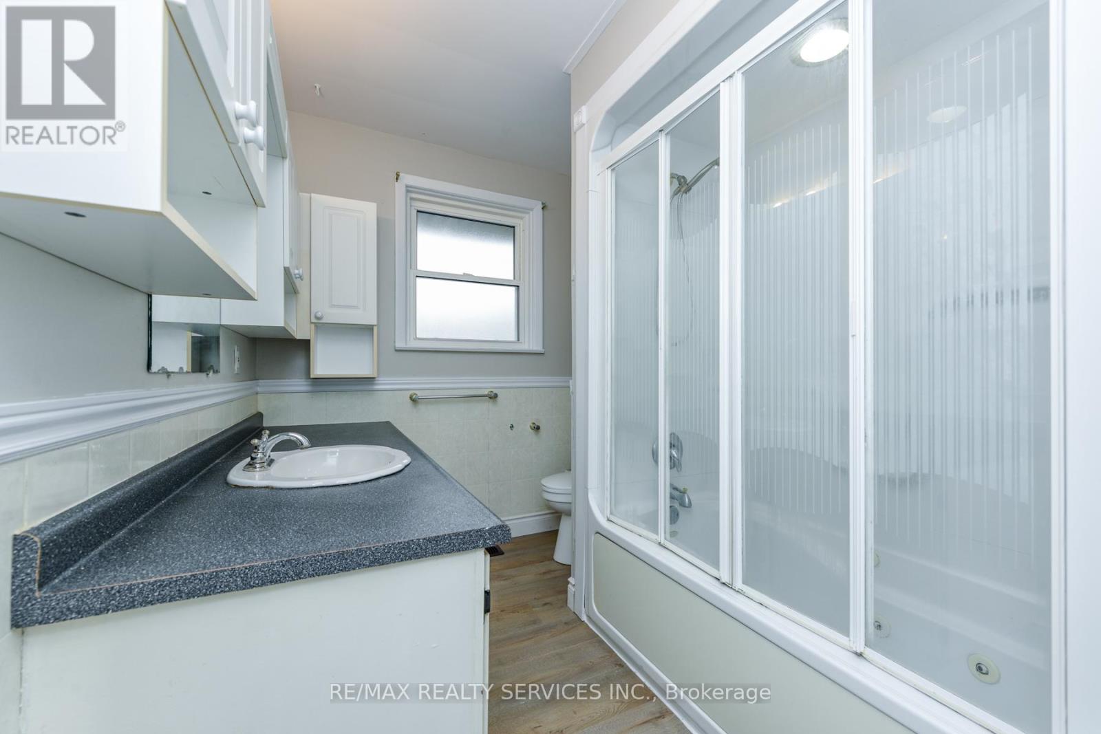 91 Ambleside Drive, Brampton, Ontario  L6Y 1C1 - Photo 25 - W12485624