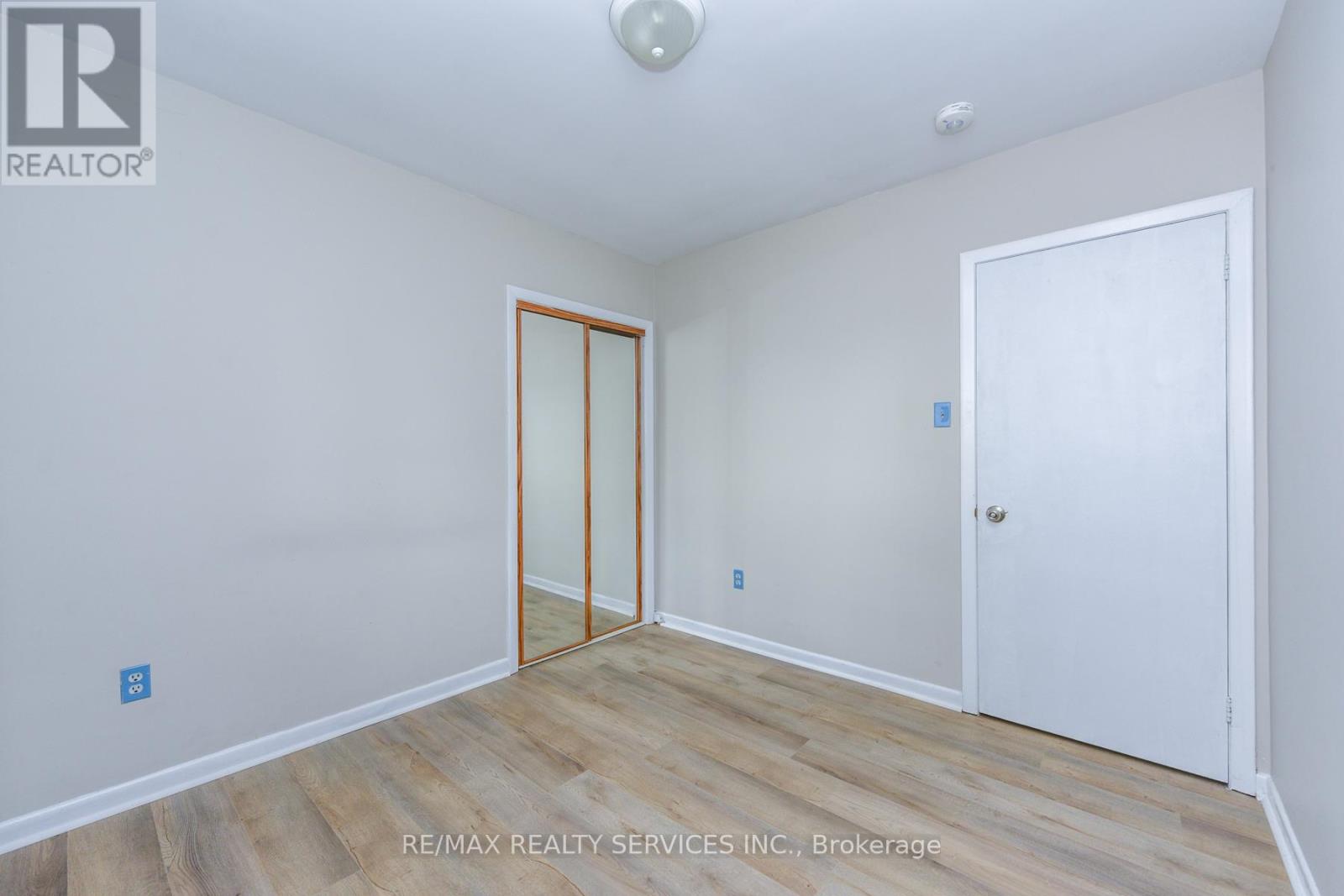 91 Ambleside Drive, Brampton, Ontario  L6Y 1C1 - Photo 29 - W12485624