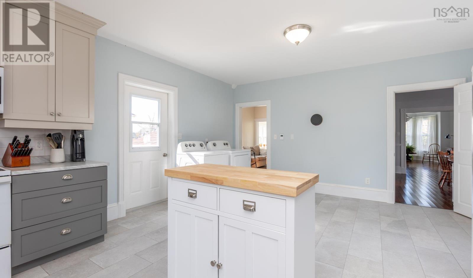 39 Brunswick Street, Yarmouth, Nova Scotia  B5A 2E7 - Photo 10 - 202526748