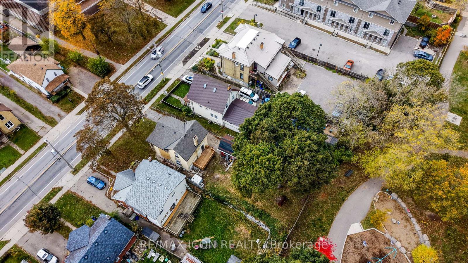 138 Courtland Avenue E, Kitchener, Ontario  N2G 2V1 - Photo 15 - X12485573