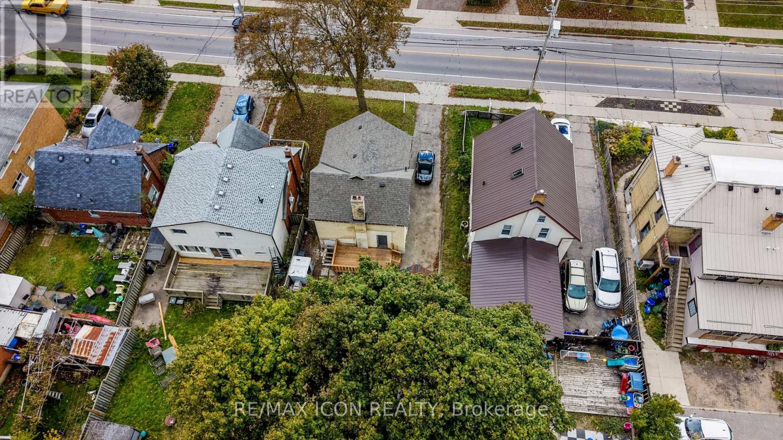 138 Courtland Avenue E, Kitchener, Ontario  N2G 2V1 - Photo 18 - X12485573