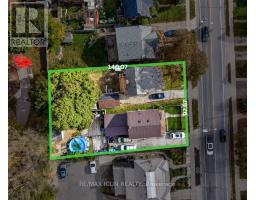 138 COURTLAND AVENUE E, Kitchener, Ontario