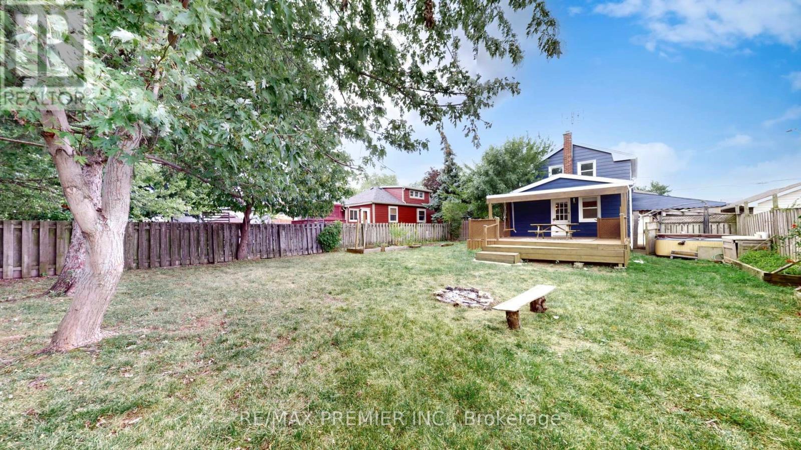 1 Burness Drive, St. Catharines, Ontario  L2P 1J2 - Photo 18 - X12485597