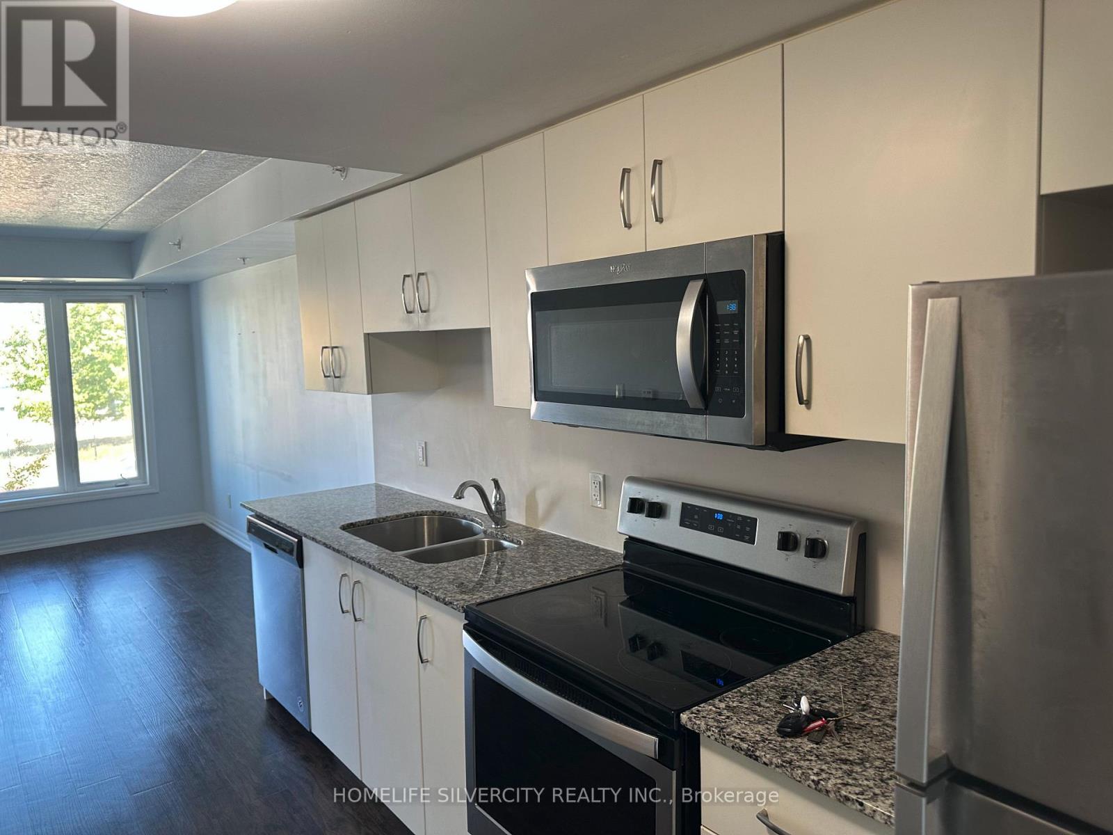 206 - 104 SUMMIT RIDGE DRIVE, Guelph, Ontario