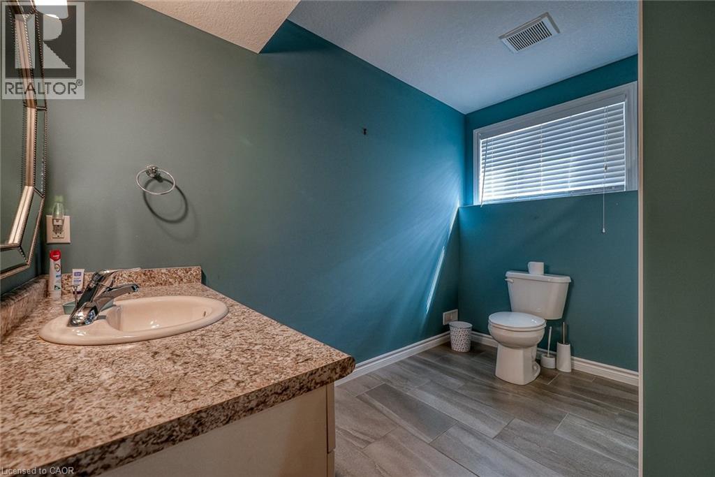 211 Oxford Street, Ingersoll, Ontario  N5C 2V8 - Photo 20 - 40783665