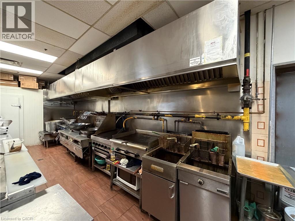 265 King George Road Unit# 103a, Brantford, Ontario  N3R 6Y1 - Photo 21 - 40782504