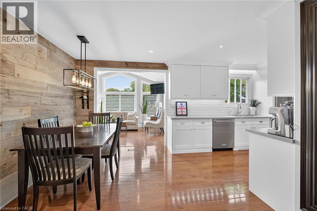 940 Hazel Street, Burlington, Ontario  L7R 3X3 - Photo 10 - 40782256