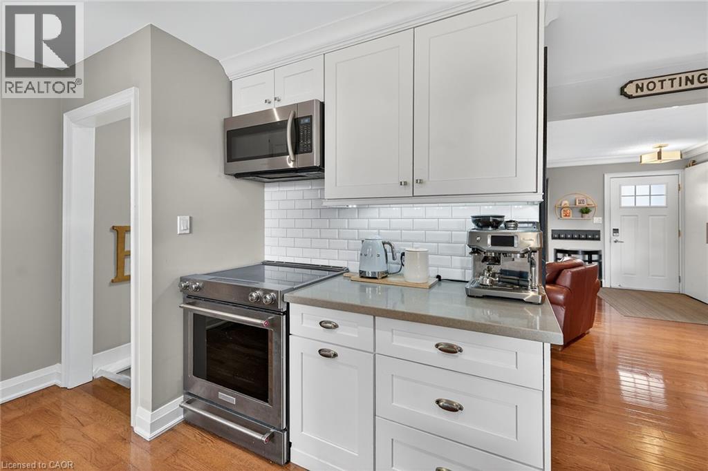 940 Hazel Street, Burlington, Ontario  L7R 3X3 - Photo 13 - 40782256