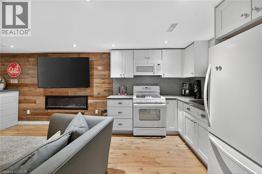 940 Hazel Street, Burlington, Ontario  L7R 3X3 - Photo 28 - 40782256