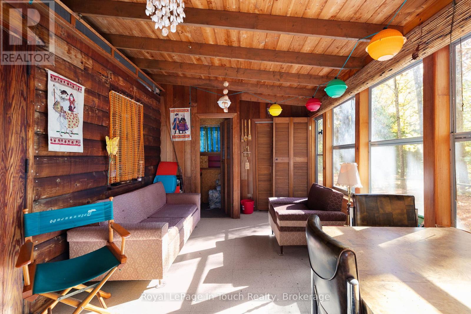 1980 South Riverside Drive, Severn, Ontario  L0K 1E0 - Photo 17 - S12485833