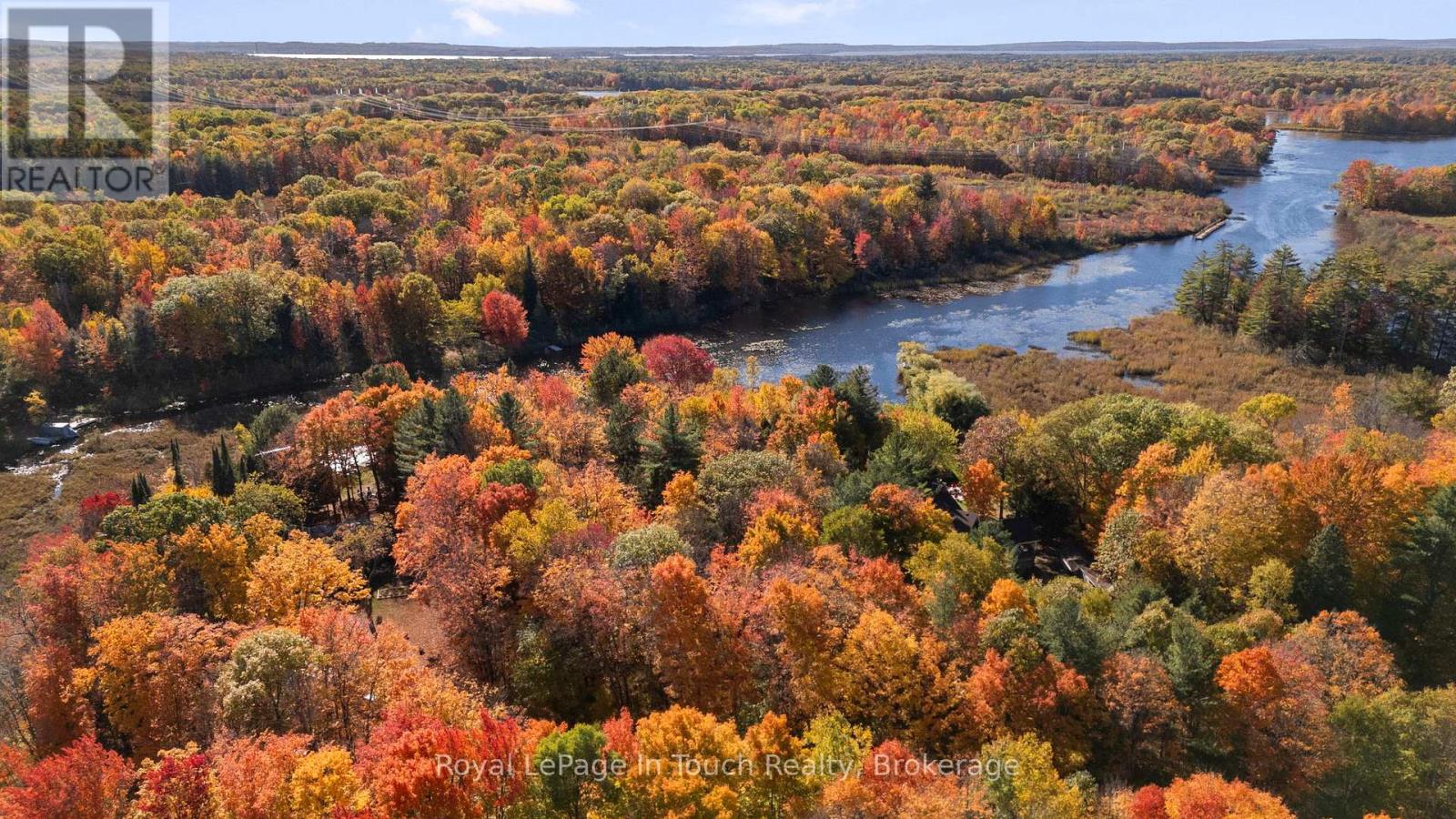 1980 South Riverside Drive, Severn, Ontario  L0K 1E0 - Photo 4 - S12485833