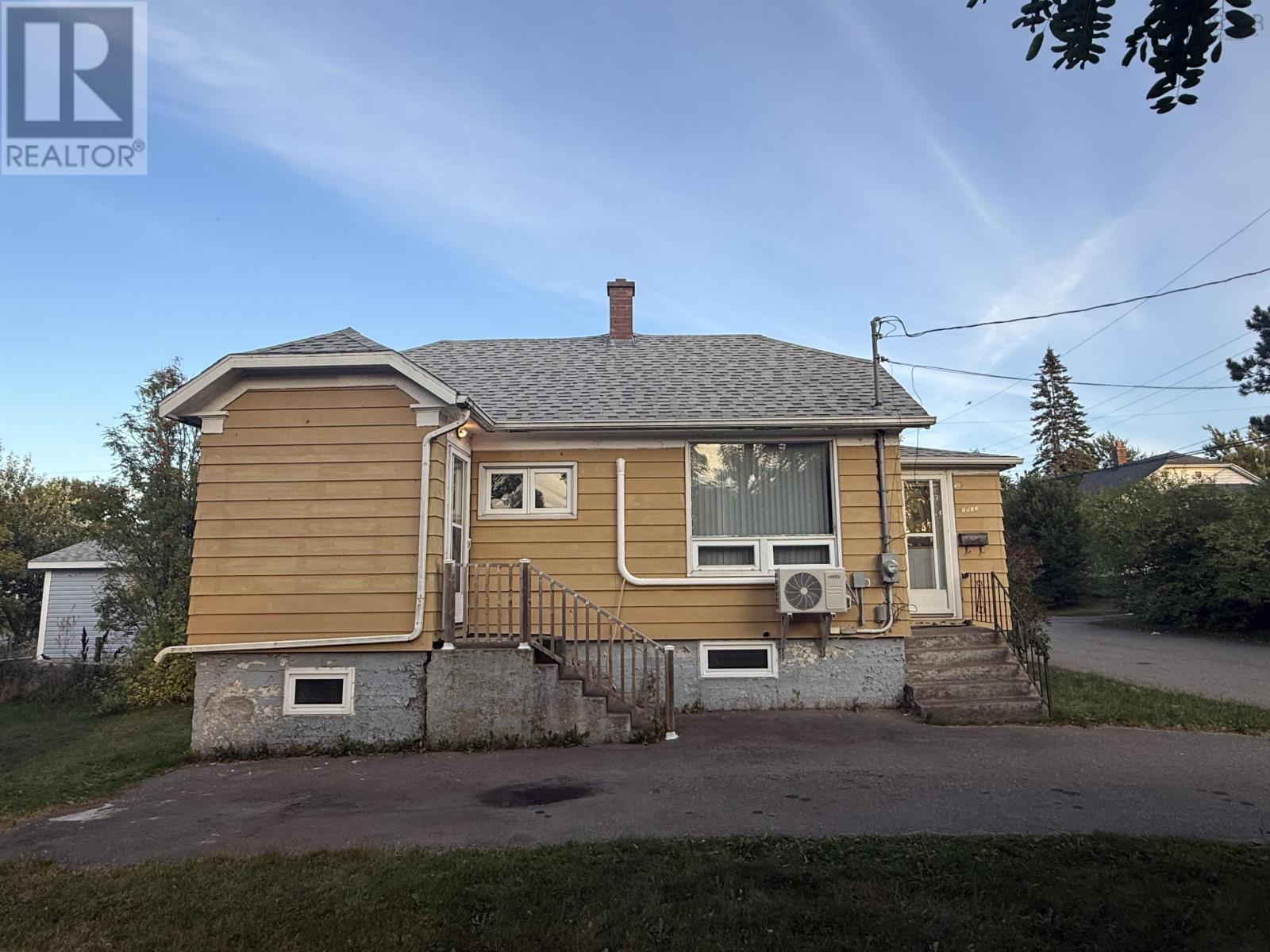 3513 Spruce Street, New Waterford, Nova Scotia