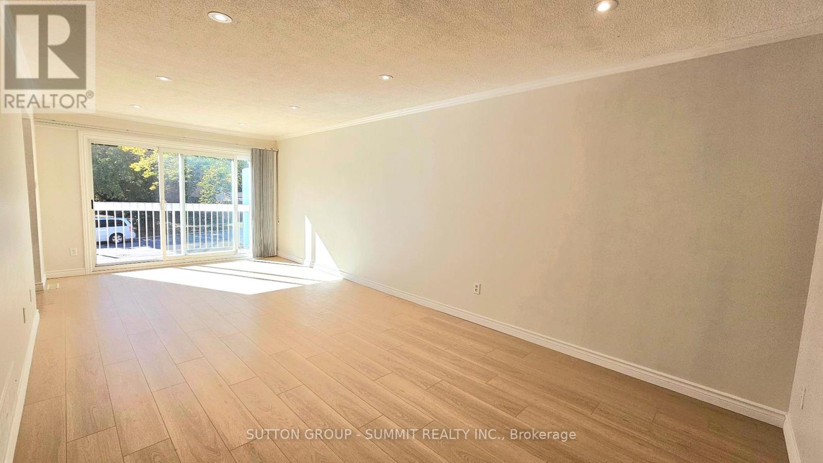 2529 Trondheim Crescent, Mississauga, Ontario  L5N 1P3 - Photo 8 - W12485403