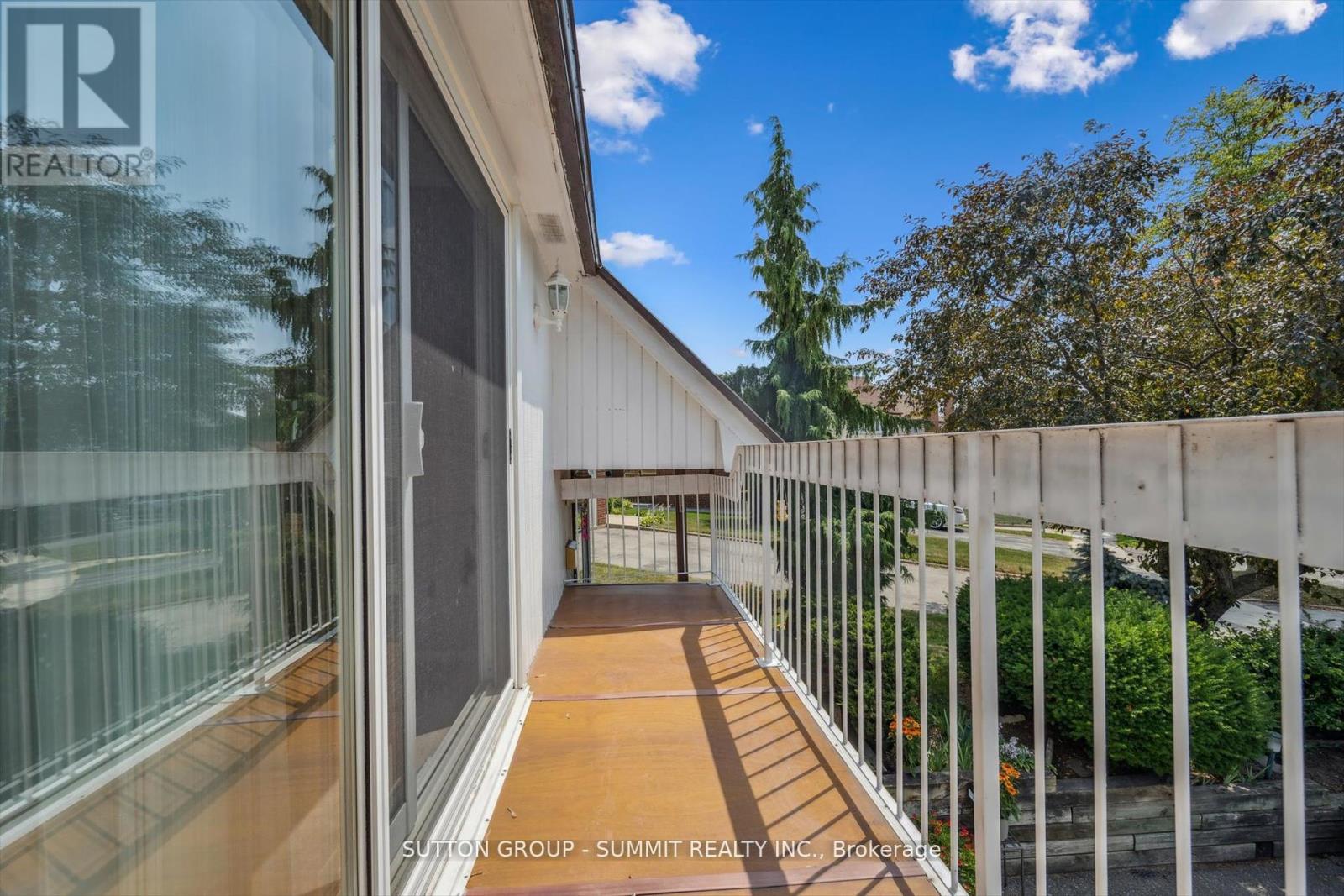 2529 Trondheim Crescent, Mississauga, Ontario  L5N 1P3 - Photo 9 - W12485403