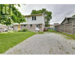 355 SOMERSET CRESCENT, Sarnia, Ontario
