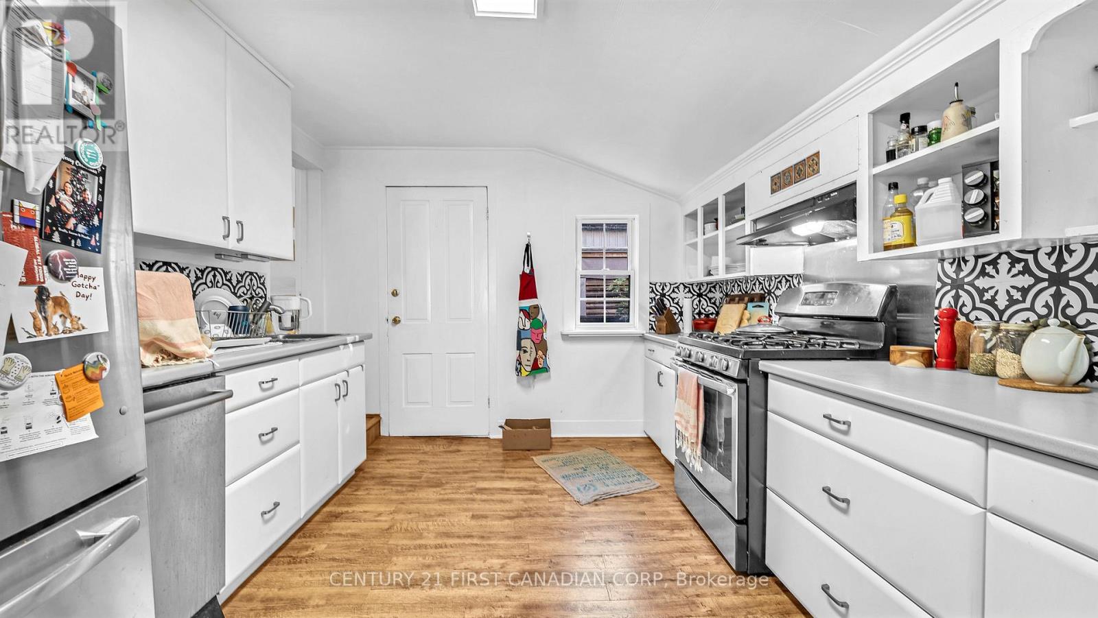 44 Craig Street, London South, Ontario N6C 1E8 - Photo 6 - X12485827