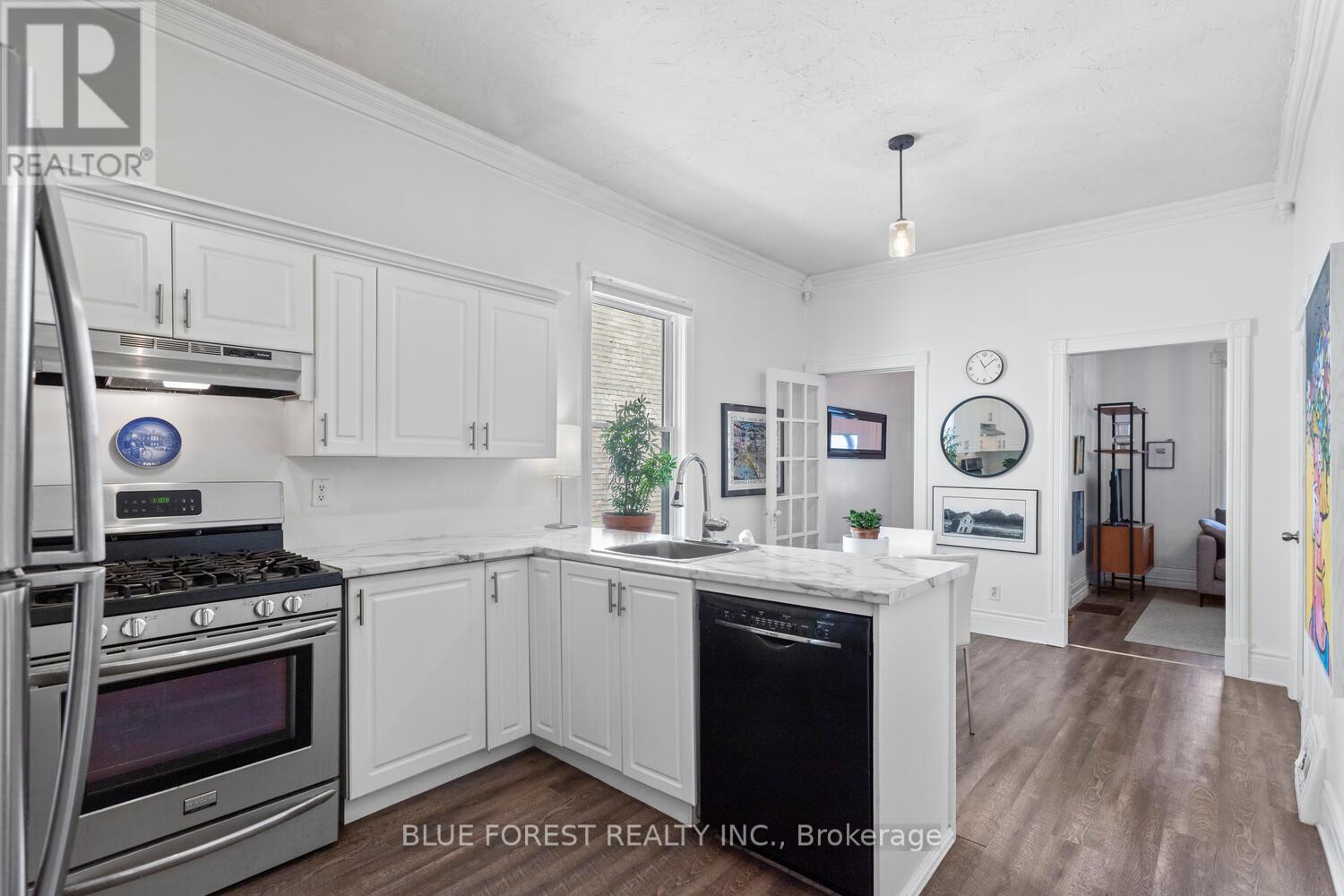 623 Dufferin Avenue, London East (East G), Ontario  N5W 3J8 - Photo 16 - X12485840