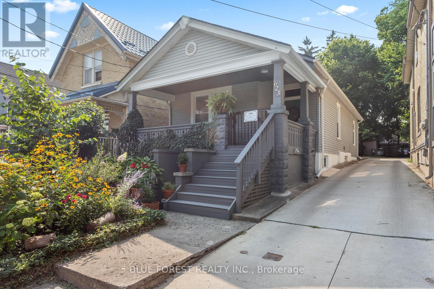 623 Dufferin Avenue, London East (East G), Ontario  N5W 3J8 - Photo 3 - X12485840