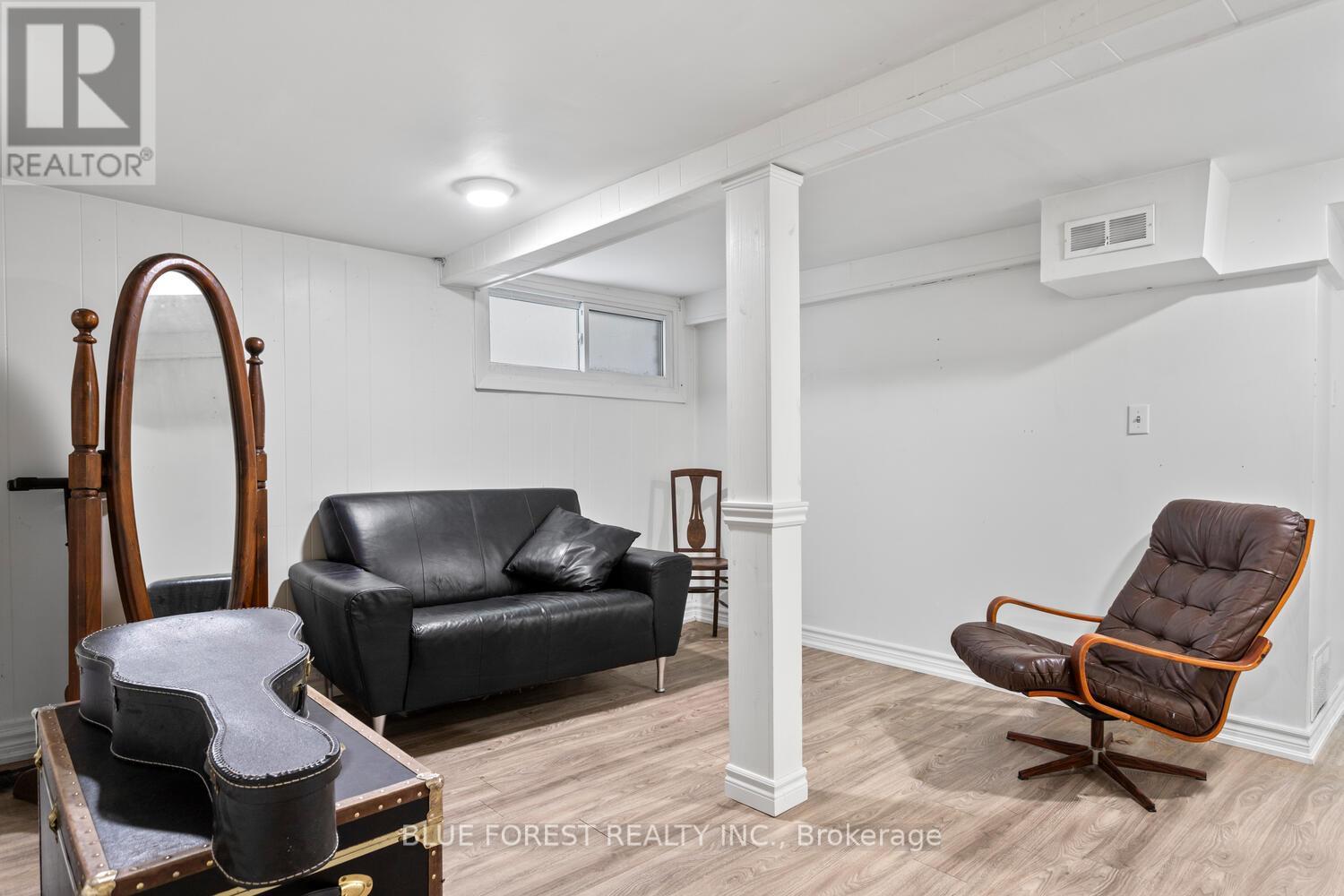 623 Dufferin Avenue, London East (East G), Ontario  N5W 3J8 - Photo 31 - X12485840