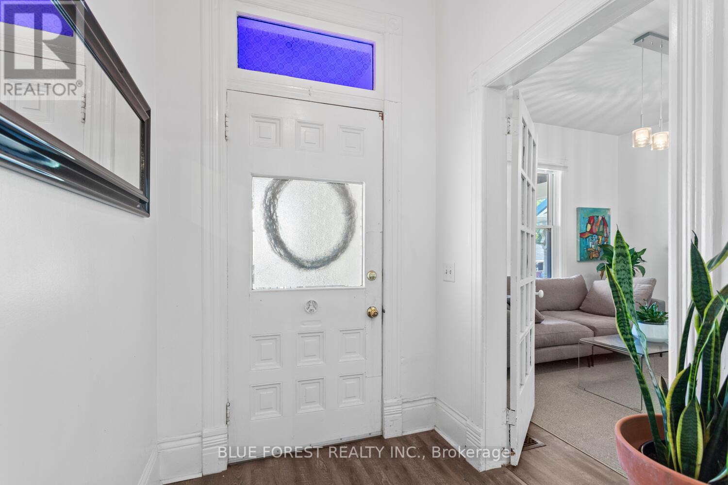 623 Dufferin Avenue, London East (East G), Ontario  N5W 3J8 - Photo 7 - X12485840