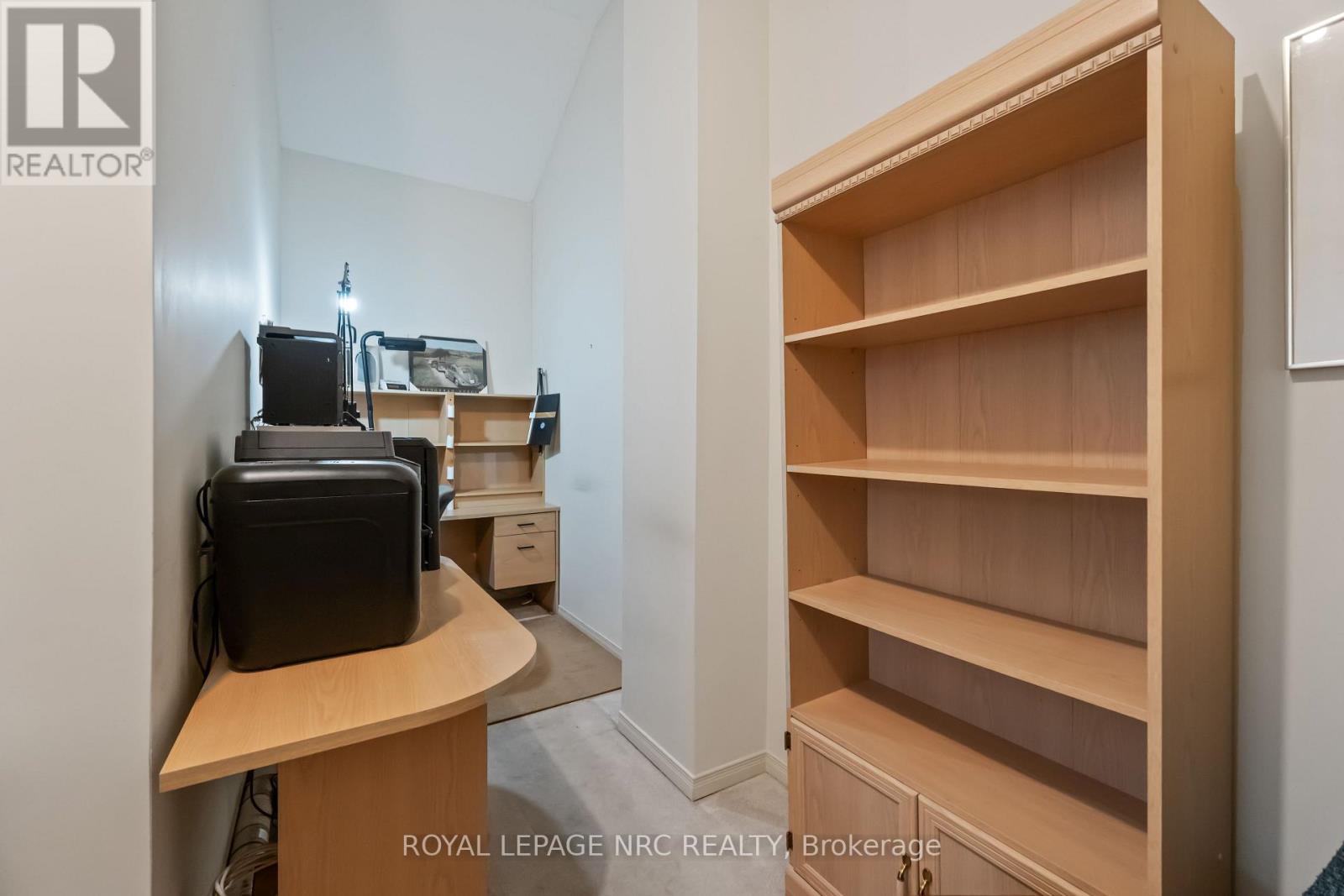 4 - 4136 Black Walnut Court, Lincoln, Ontario  L0R 2C0 - Photo 33 - X12482961