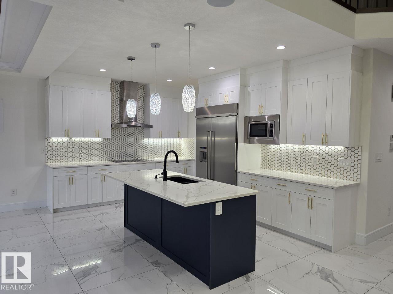 228 36 St Sw Sw, Edmonton, Alberta  T6X 2W5 - Photo 3 - E4463752