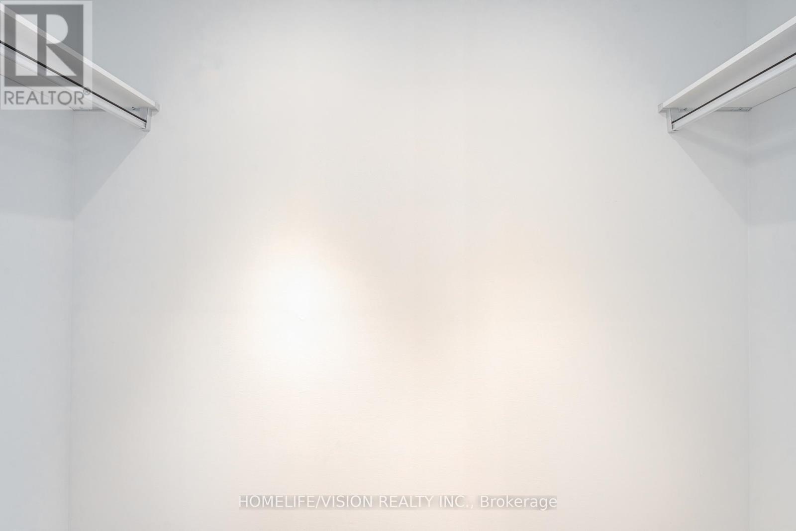 910 - 30 Inn On The Park Drive, Toronto, Ontario  M3C 0P7 - Photo 32 - C12485644