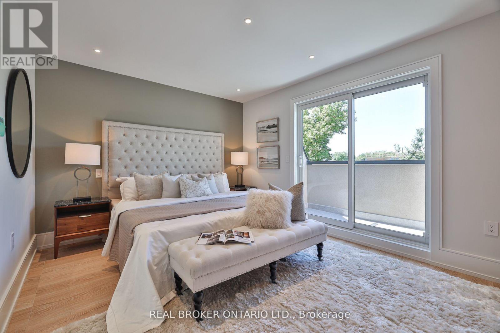 444 Roxton Road, Toronto, Ontario  M6G 3R4 - Photo 24 - C12485682