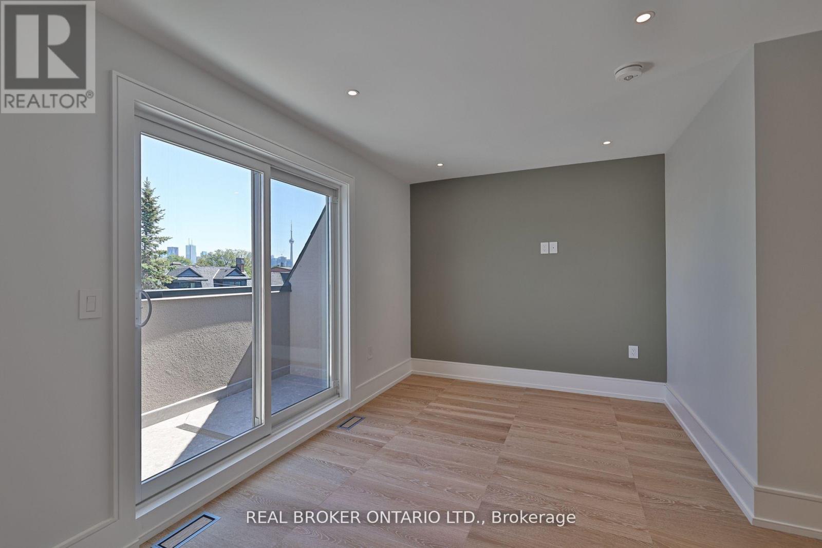 444 Roxton Road, Toronto, Ontario  M6G 3R4 - Photo 32 - C12485682