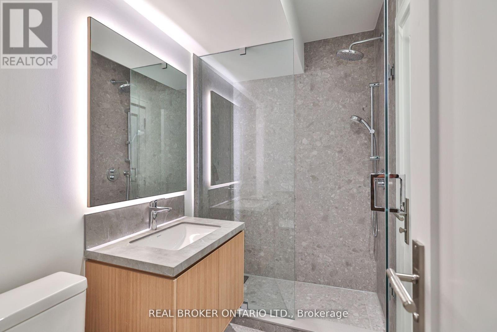 444 Roxton Road, Toronto, Ontario  M6G 3R4 - Photo 39 - C12485682